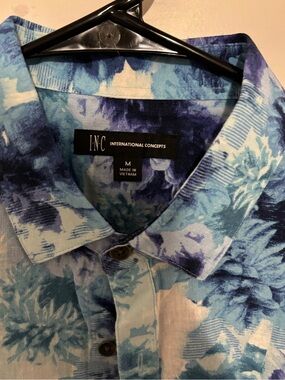 Men’s short sleeve button up
